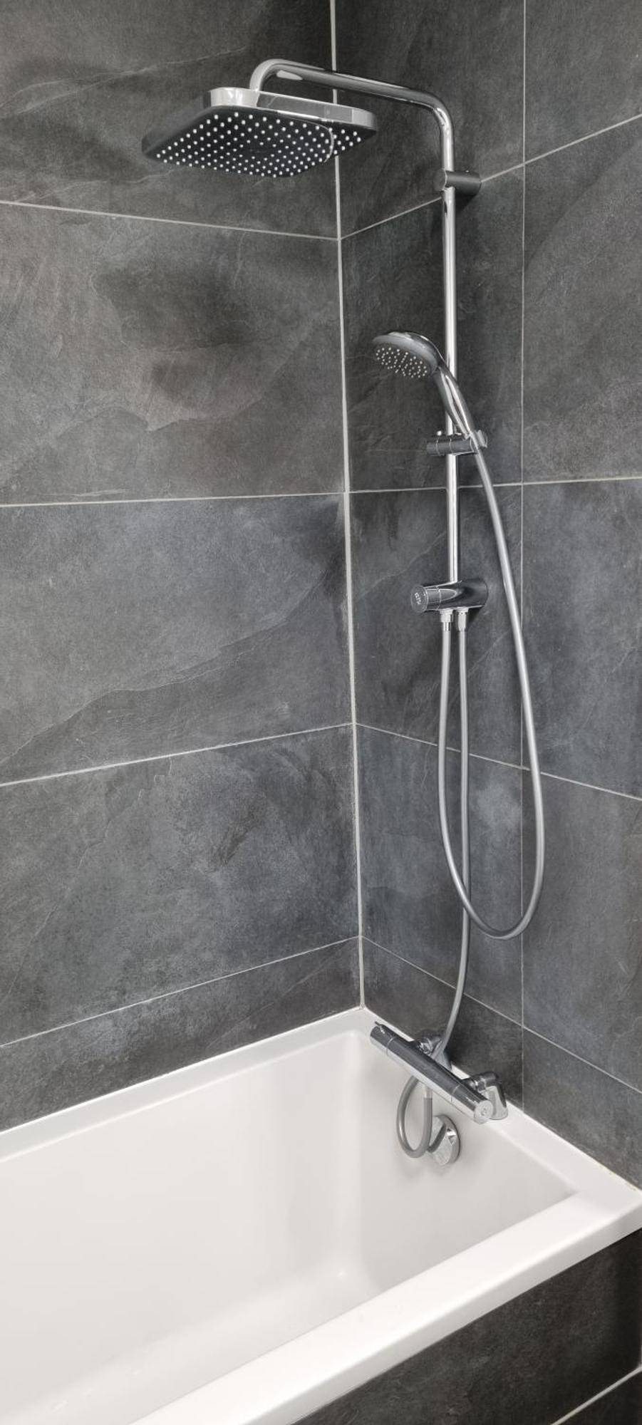 Bel Appartement Contemporain Avec Terrasse Climatisation Et Parking Payant En Option Straatsburg Buitenkant foto