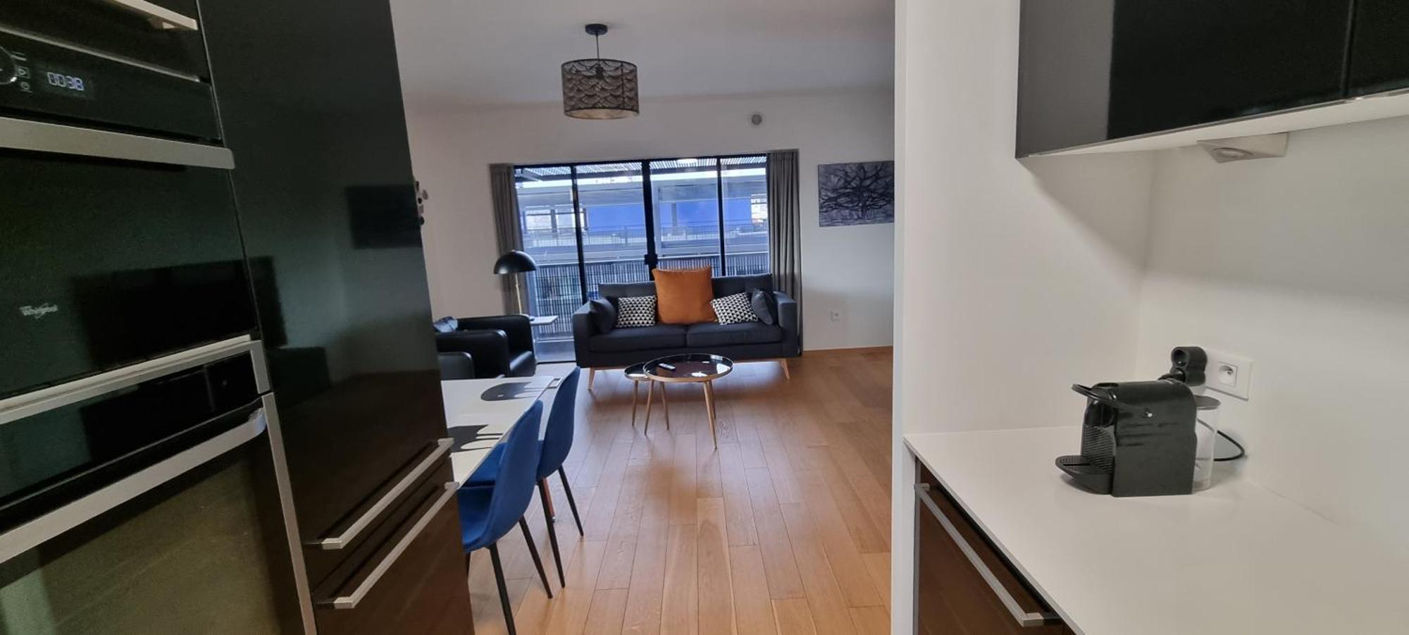 Bel Appartement Contemporain Avec Terrasse Climatisation Et Parking Payant En Option Straatsburg Buitenkant foto